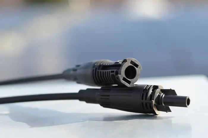 Stäubli MC4-Evo Ready Connectors – Tool-Free, Crimp-Free Pair (4–6 mm²)