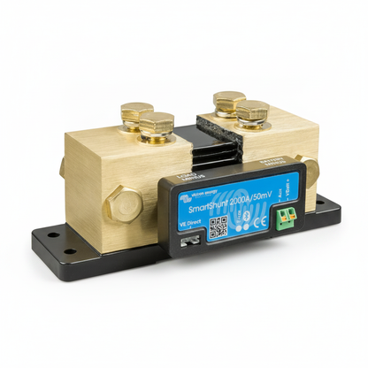 Victron SmartShunt 2000A/50mV - Studio image 1